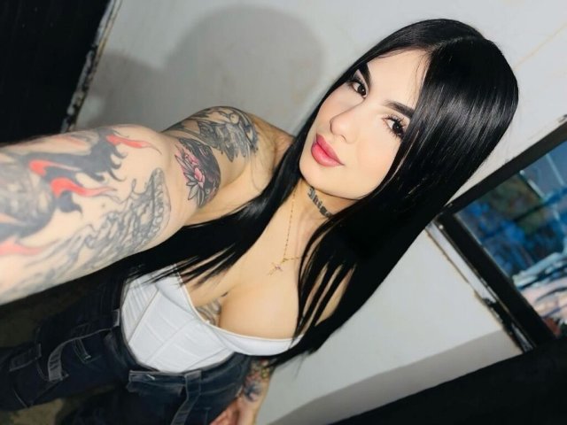 andrea - 26 - 1