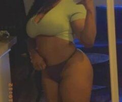 Beaumont escorts - Last Night In tOwn