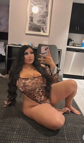 big booty latina 😋💦 1000% REAL - 26 - 1