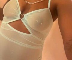Ebony Babe 💕🤪Super Tight 😋Grip 😍 💕 - Image 3