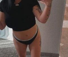 sexy cajun black haired beauty🩷 - Image 7