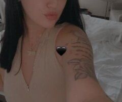 sexy cajun black haired beauty🩷 - Image 9