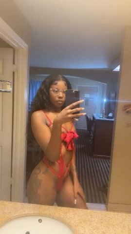 Top Tier⭐💦 Creamy Phat Pussy 💦🥰 FaceTime Show Content 🫶🏾💦🥰 - 1