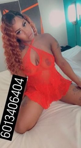 New upscale Ebonee blowjob Queen - 1