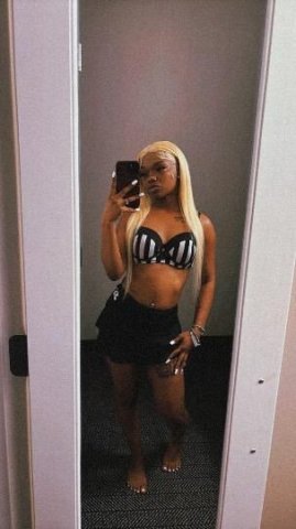 🫦 Available For INCALLS 😋 QV&HHR SPECIAL 😏💃🏽 - 24 - 1