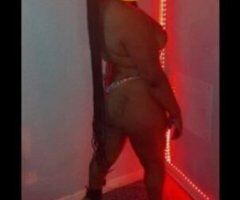 AVAIL. TONIGHT SEXY🍭 BROWN SKIN PETITE 🍭 THICK ! FUN-- OK WITH PARTYING🤪🍾 📲📲LOCAL - 25 - Image 3