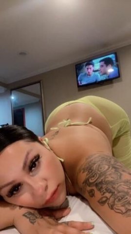 NEW SEXY LATINA IN TOWN ❤ - 1