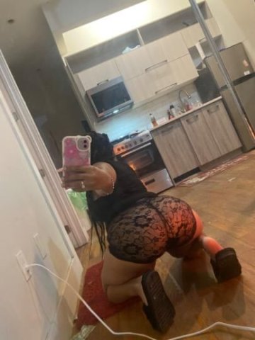 Slim Waist, PrettyFace, Come Get A Taste 👅 - 1
