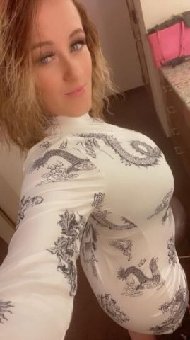💦💦miss booty finally back and ready 😉 with a girlfriend - 1