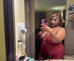 Clarksville escorts - Thick curvy ebony BBW available for Incall&Outcalls NOW!!