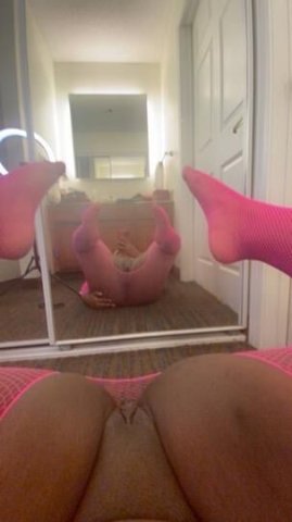 🌸🖤 YOUR GREEK LOVING No GAG REFLUX HEAD DOCTOR WITH A WATERPARK FOR A PUSSY 💦 - 1