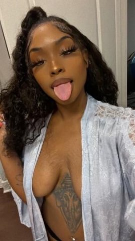 Hoochie woth the Good Coochie 🤫🐱❤ - 1