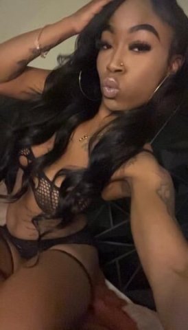 NEW TO TOWN ! 😼 Young, pretty girl with TIGHT WET NEW PUSSY 😍. got it all for you babe, come be happy 😏. - 1