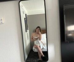here for a short time only💕 - Image 2