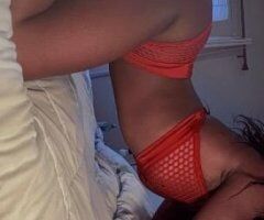 UPscale ebony tight n wet!👅💦💋🍫 - Image 2