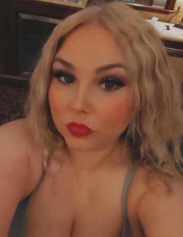 “💖horny tight pussy 💋sweet sexy girl 🌹 need for hookup💕 - 1