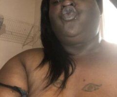 HEY GUYS MY NAME IS JUICY IM HERE TIO ENTERTAIN IM A SEXY BBW THICK AND 🍫🍫 READY TO HAVE SOME FUN WITH THE PLUS SIZE BUNNY HIT ME UP!!!! - Image 4