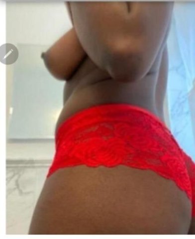 HUMP DAY SPECIALS Big Booty Pretty Face - 1
