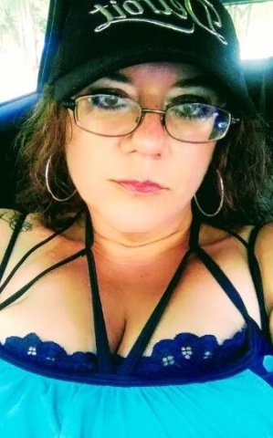 Thick and Juicy with Amazing 44Gs! Loves to satisfy - 1