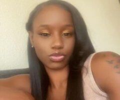 Oakland/East Bay female escort - 💋 Petite Pleasure & Chocolate Delight in Oakland 💦🍑