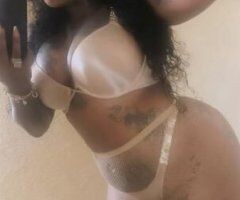 Unlock Your Fantasies in Knoxville 💋✨ Only Here for You 🍑🔥 - Image 2