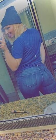 Green eyed cutie with a booty😜🤭😘🍑💦 - 1