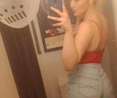 Green eyed cutie with a booty😜🤭😘🍑💦 - Image 3