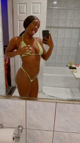 Incalls Special available cum see me😌🍫💦 - 1
