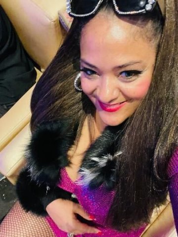 Busty exotic latina 405/Wilshere / Brentwood Santa monica in or out calls. - 1