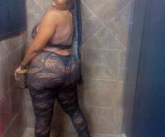 💦💋I JUST WANT TO BE YOUR FAVORITE🍑👅 - Image 4