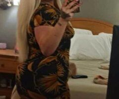 Houston escorts - 🎄🎀 🥂CAMSHOW🍑INCALL🍑CONTENT CUM ENJOY AN EROTIC DELIGHT SQUIRTING BLONDE BOMBSHELL BEAUTY🎄🎀 HOLIDAY SPECIALS INCALL ONLY