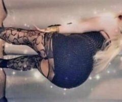 🎄🎀 🥂CAMSHOW🍑INCALL🍑CONTENT CUM ENJOY AN EROTIC DELIGHT SQUIRTING BLONDE BOMBSHELL BEAUTY🎄🎀 HOLIDAY SPECIALS INCALL ONLY - Image 4