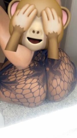 Available for outcalls all night 😘 - 1