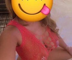 Latina - Image 9