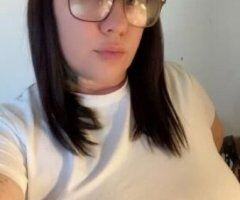 ✨Soft All Natural Busty Brunette Beauty✨ - Image 3