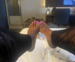 💋Lets spice up your Day💥 knees now mister 😉 Kinky/sensual and ready ;) - Image 2