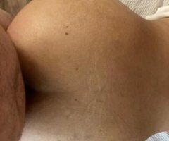 Minneapolis / St. Paul escorts - EXOTIC BEAUTY