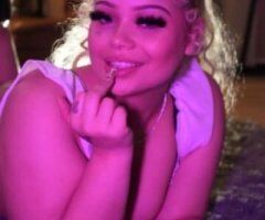 Seattle escorts - PETITE SNOW GODDESS ❄💦 Sexy Green Eyed Bombshell