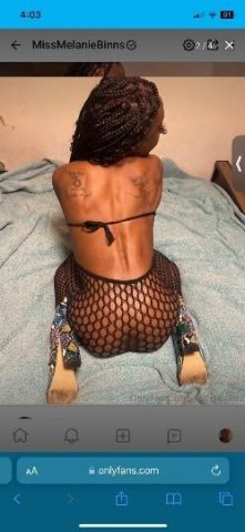 Petite Stripper - 1