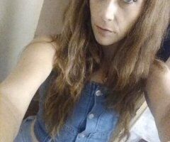 Lancaster escorts - Up & ready to make your day!!