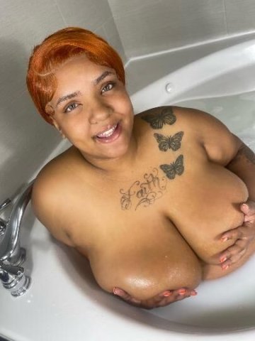 BUSTY MIX BREED - 1