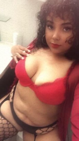 Your Favorite BBW😘 - 1