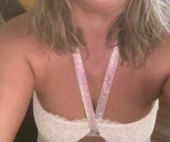 Young Bella Looking for Older White Gentleman MATURE WHITE GENTLEMAN - 35 - Image 5