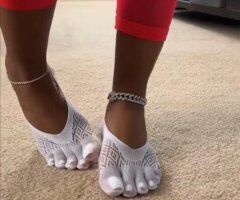 FEET PICS ONLY FOR SELL 🦶🏽😛🎀 - Image 3