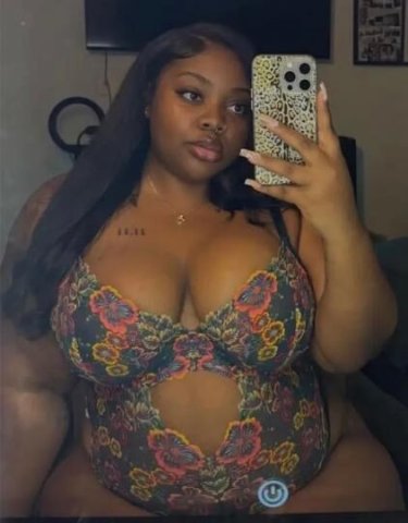 💦👅🍑Sexy BBW thick and juicy 👅💦🍑 - 1