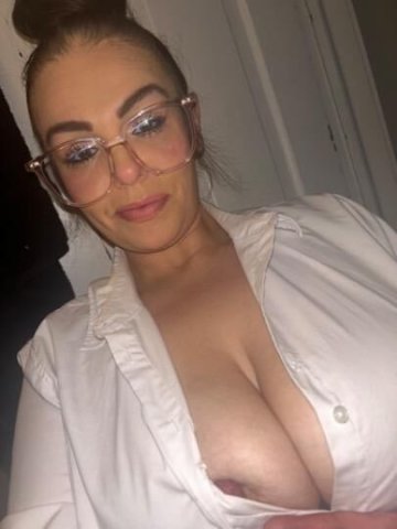 CLEVELAND HIEGHTS BBW SEXI INCALLS & CARDATES❤TEXT ME DONT CALL❤ - 1