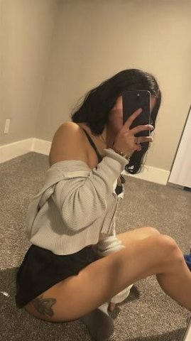 Ft shows & selling content (Pretty Latina Pussy 🤤 - 1