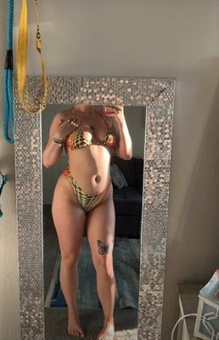 come see a baddie - 1