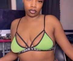 your favorite masseuse - Image 4