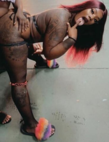 HOT N READY❣ NEW TO THE CITY 💋 ft verification only.. 2/3 girl specials - 1